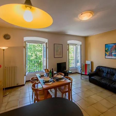 아파트 Le Residenze Del Conte Agudio