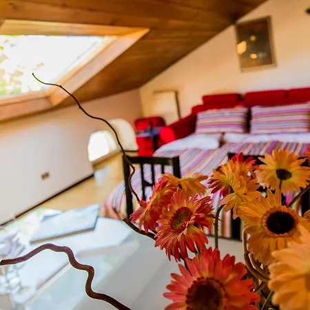 Le Residenze Del Conte Agudio * Malgrate